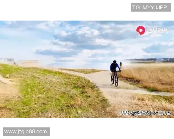 足球明星化身老人展现人生百态引发热议与感动 足球明星化身老人展现人生百态引发热议与感动