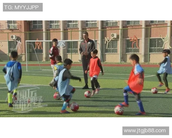 少年苏白追梦足球场成就明星之路的励志故事 少年苏白追梦足球场成就明星之路的励志故事